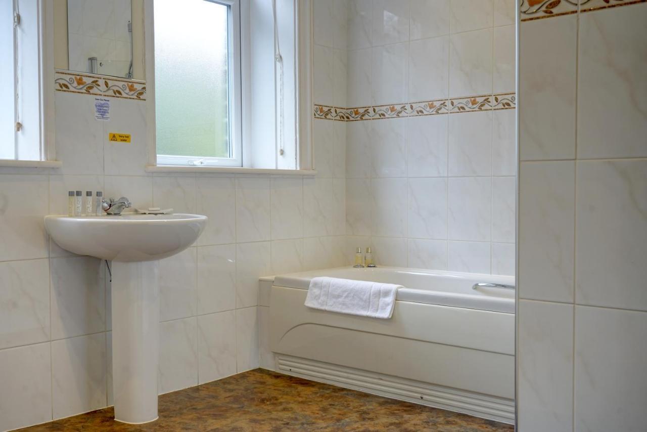 Durker Roods Hotel Huddersfield Luaran gambar
